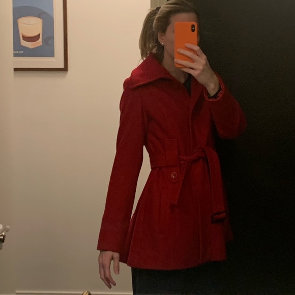 Red Jacket - Picture 3 of 7